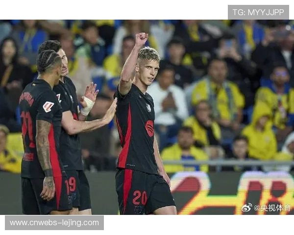 巴萨2-0客胜西班牙人，奥尔莫86分钟绝杀锁定胜局