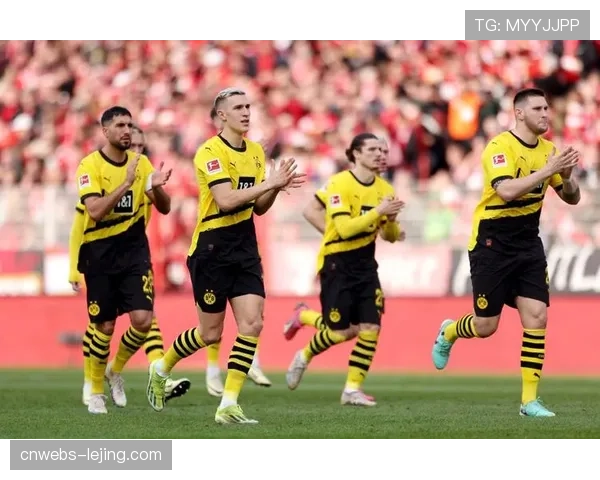 人物特写：多特蒙德门将科贝尔谈扑出关键点球前后的心理博弈